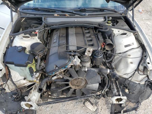 Photo 7 from auction – 2004 BMW 325 XI with VIN WBAEU33424PR13606