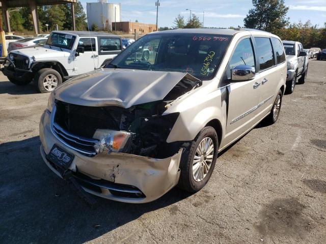 Photo 2 from auction – 2013 CHRYSLER TOWN & COU with VIN 2C4RC1GG2DR677456