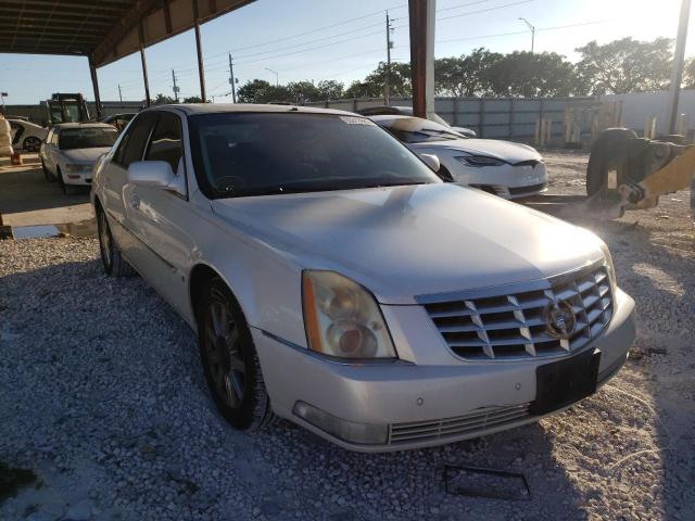 CADILLAC DTS 2007 with VIN 1G6KD57Y07U225417 - Photo from auction