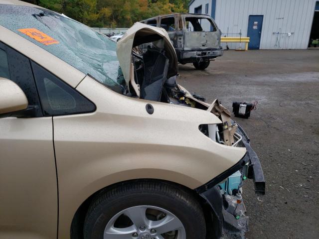 Photo 9 from auction – 2012 TOYOTA SIENNA LE with VIN 5TDKK3DC3CS241349