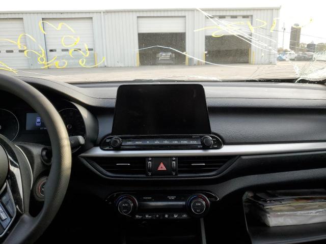 Photo 9 from auction – 2019 KIA FORTE FE with VIN 3KPF24AD6KE067435
