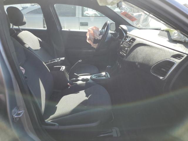 Photo 5 from auction – 2013 CHRYSLER 200 TOURIN with VIN 1C3CCBBB1DN713856