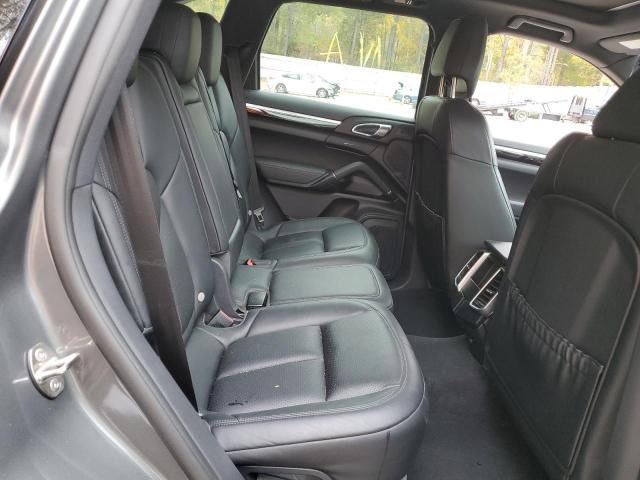 Photo 6 from auction – 2016 PORSCHE CAYENNE with VIN WP1AA2A25GLA04081