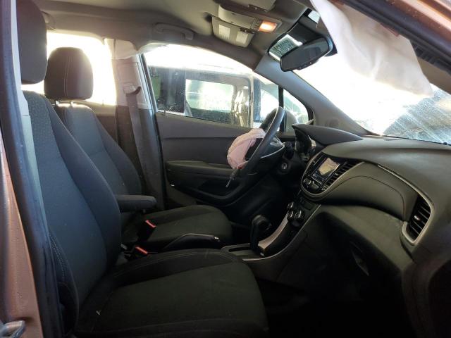 Photo 5 from auction – 2018 CHEVROLET TRAX LS with VIN 3GNCJKSB9JL335239