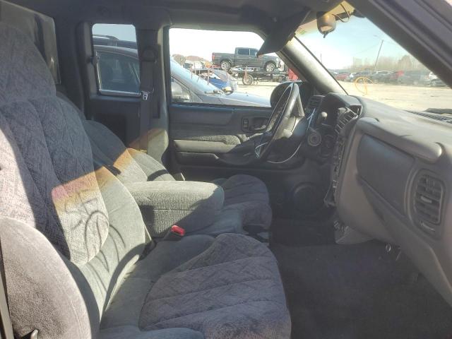 Photo 5 from auction – 2003 GMC SONOMA with VIN 1GTCS19X638197341