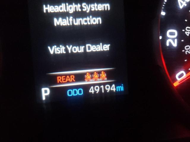 Photo 8 from auction – 2019 TOYOTA RAV4 LE with VIN JTMF1RFV5KD024594