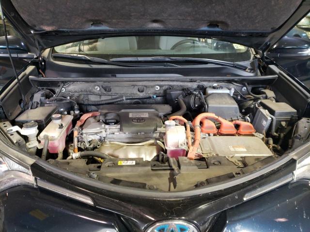 Photo 7 from auction – 2018 TOYOTA RAV4 HV LE with VIN JTMRJREV3JD166018