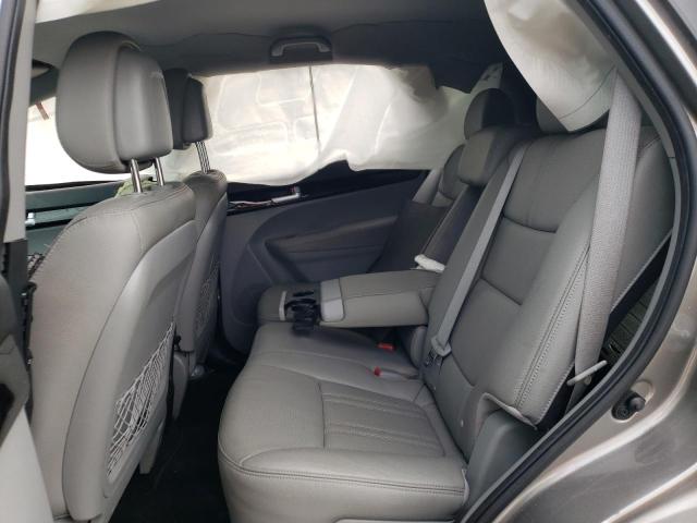 Photo 6 from auction – 2015 KIA SORENTO LX with VIN 5XYKTCA63FG631350
