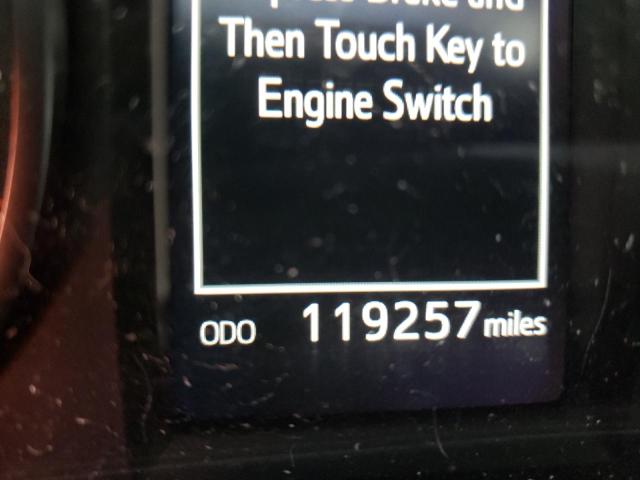 Photo 8 from auction – 2018 TOYOTA RAV4 ADVEN with VIN JTMRFREVXJD236891