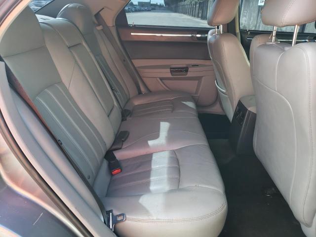 Photo 6 from auction – 2006 CHRYSLER 300C with VIN 2C3KA63H76H307829