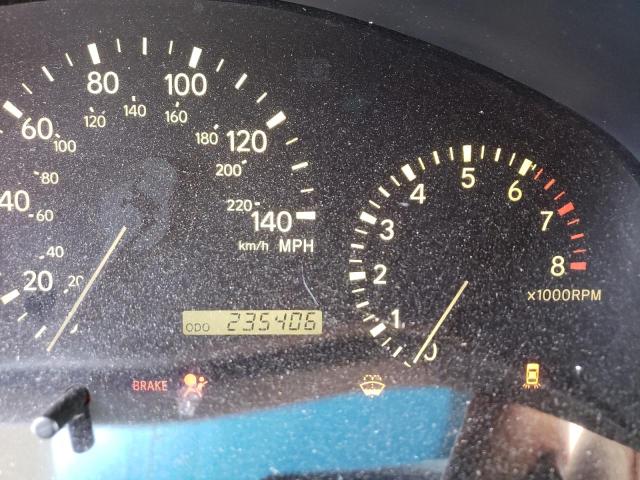 Photo 8 from auction – 2003 LEXUS RX 300 with VIN JTJGF10U230163711