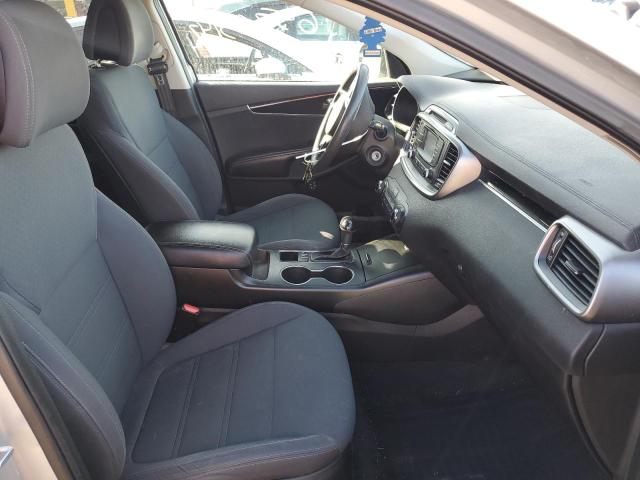 Photo 5 from auction – 2016 KIA SORENTO LX with VIN 5XYPGDA54GG005072