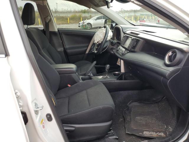 Photo 5 from auction – 2017 TOYOTA RAV4 XLE with VIN 2T3WFREV7HW316181