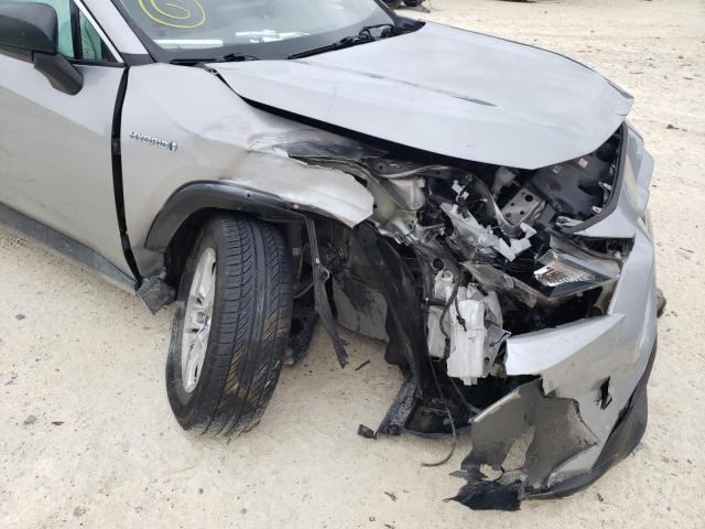 Photo 9 from auction – 2020 TOYOTA RAV4 LE with VIN 2T3LWRFV2LW083143