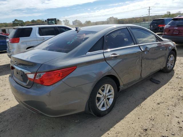 Photo 4 from auction – 2012 HYUNDAI SONATA GLS with VIN 5NPEB4AC9CH470177