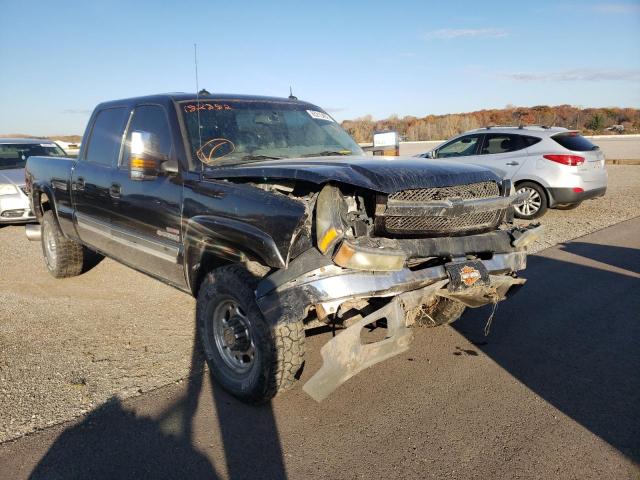 CHEVROLET SILVERADO 2003 with VIN 1GCHK23163F182852 - Photo from auction