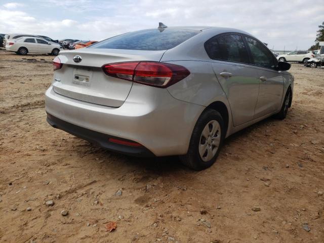 Photo 4 from auction – 2017 KIA FORTE LX with VIN 3KPFK4A72HE097261