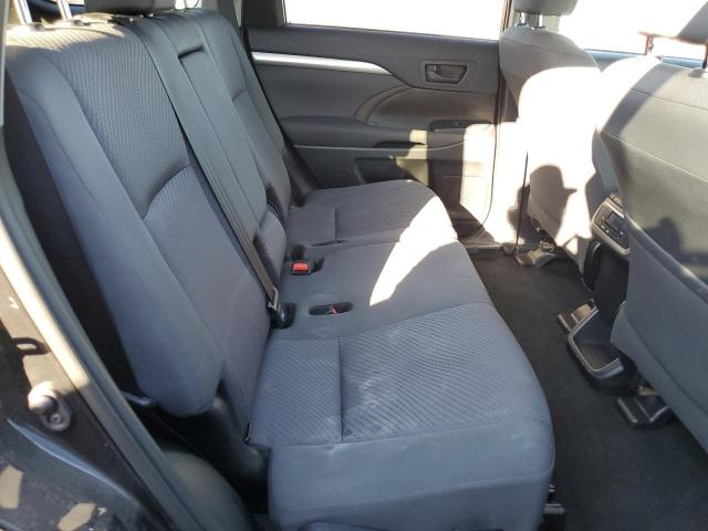 Photo 6 from auction – 2019 TOYOTA HIGHLANDER with VIN 5TDZARFH2KS048444