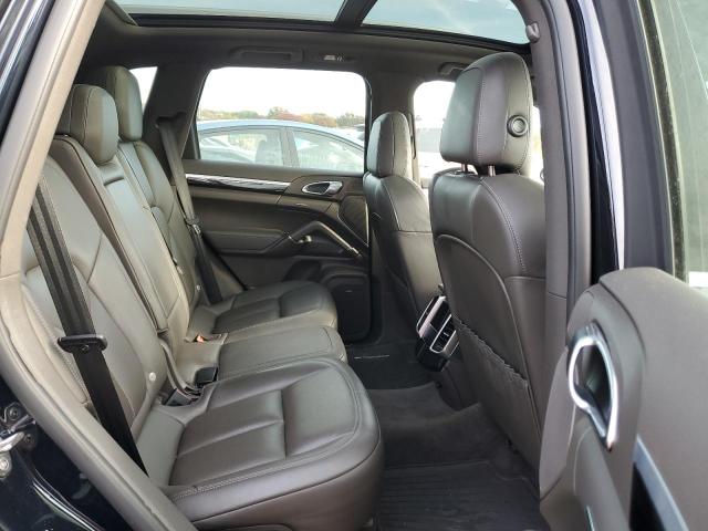 Photo 6 from auction – 2016 PORSCHE CAYENNE with VIN WP1AA2A26GLA00735