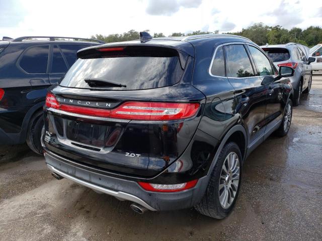 Photo 4 from auction – 2017 LINCOLN MKC RESERV with VIN 5LMCJ3C97HUL14716