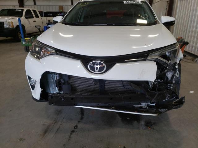 Photo 9 from auction – 2016 TOYOTA RAV4 XLE with VIN 2T3WFREV4GW258528