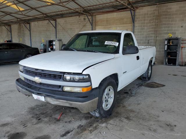 Photo 2 from auction – 2001 CHEVROLET SILVERADO with VIN 1GCEC14V31E282793