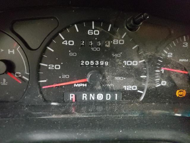 Photo 8 from auction – 2002 FORD TAURUS SE with VIN 1FAFP53U02G221065