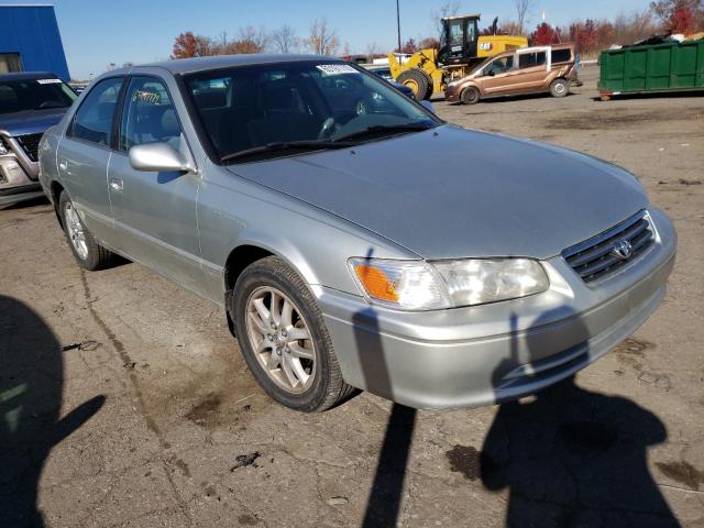 TOYOTA CAMRY CE 2000 with VIN JT2BF22K8Y0270003 - Photo from auction