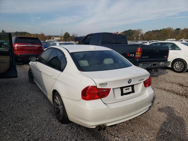 Photo 3 from auction – 2011 BMW 328 I SULE with VIN WBAPH5C55BA444559
