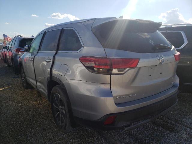 Photo 3 from auction – 2018 TOYOTA HIGHLANDER with VIN 5TDJZRFH0JS842444