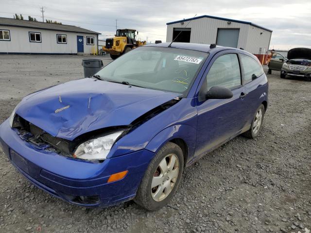 Photo 2 from auction – 2005 FORD FOCUS ZX3 with VIN 3FAFP31N15R108349