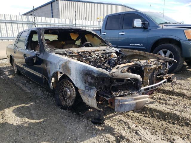 LINCOLN TOWN CAR E 1997 with VIN 1LNLM81W8VY654588 - Photo from auction