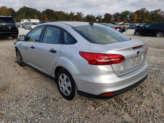 Photo 3 from auction – 2017 FORD FOCUS S with VIN 1FADP3E2XHL342967