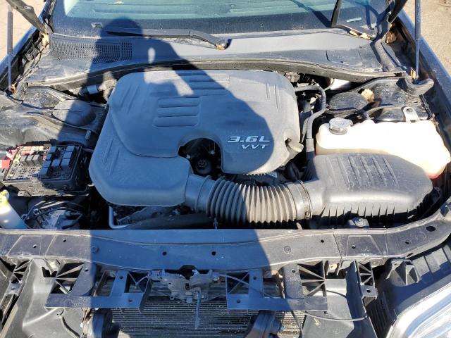 Foto 7 de la subasta – 2017 CHRYSLER 300 LIMITE con VIN 2C3CCAAG9HH558012