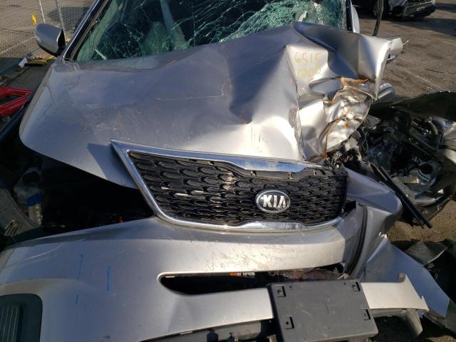 Photo 7 from auction – 2014 KIA SORENTO LX with VIN 5XYKT3A67EG525868