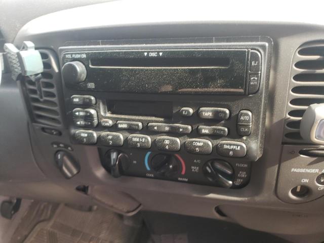 Photo 9 from auction – 2001 FORD F150 with VIN 1FTRX18L41NA54655