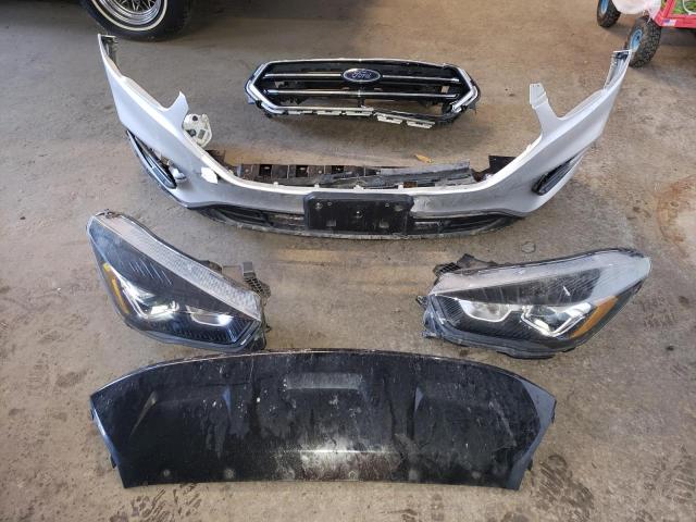 Photo 9 from auction – 2017 FORD ESCAPE SE with VIN 1FMCU9G99HUB91993