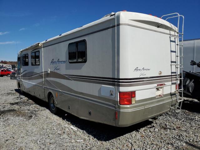 Photo 3 from auction – 1999 PACA MOTORHOME with VIN 3FCNF53S1XJA23780