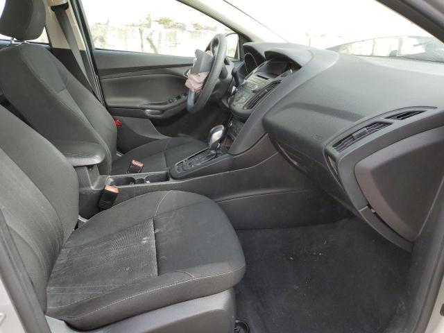 Photo 5 from auction – 2017 FORD FOCUS SE with VIN 1FADP3F20HL225879