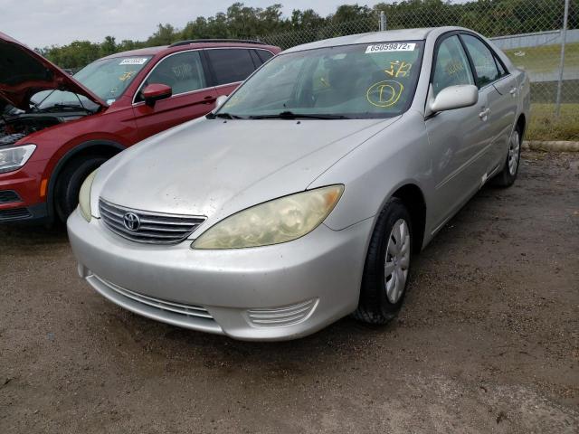Photo 2 from auction – 2005 TOYOTA CAMRY LE with VIN 4T1BE32K65U551863