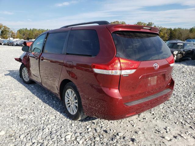 Photo 3 from auction – 2011 TOYOTA SIENNA XLE with VIN 5TDYK3DC9BS121807