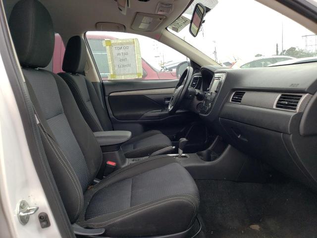 Photo 5 from auction – 2016 MITSUBISHI OUTLANDER with VIN JA4AD3A37GZ017199