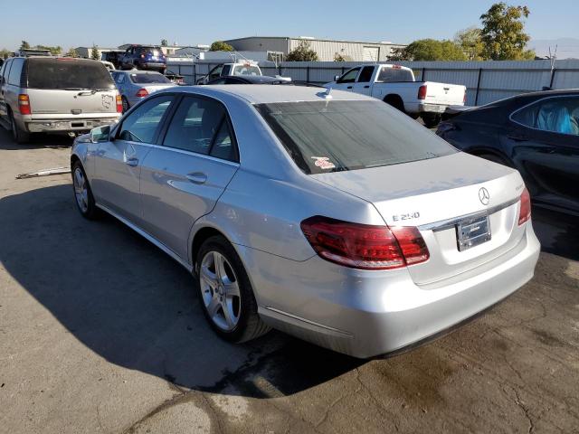 Photo 3 from auction – 2015 MERCEDES-BENZ E 250 BLUE with VIN WDDHF0EB8FB100197