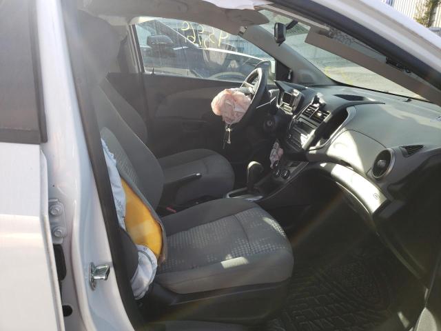 Photo 5 from auction – 2015 CHEVROLET SONIC LS with VIN 1G1JA6SH2F4189395