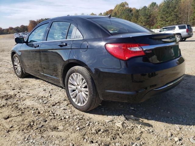 Photo 3 from auction – 2013 CHRYSLER 200 LX with VIN 1C3CCBABXDN671382
