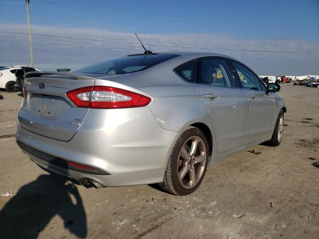 Photo 4 from auction – 2016 FORD FUSION SE with VIN 3FA6P0HDXGR334291
