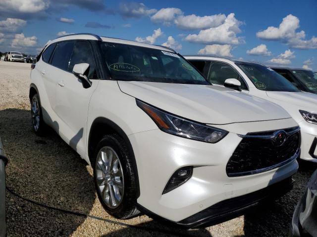 TOYOTA HIGHLANDER 2021 with VIN 5TDYZRAHXMS067046 - Photo from auction