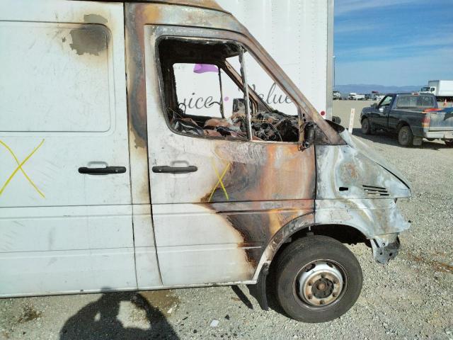 Photo 5 from auction – 2005 DODGE SPRINTER 3 with VIN WD0PD544655841450