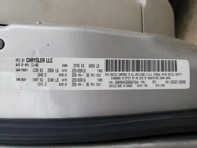 Photo 10 from auction – 2009 CHRYSLER TOWN & COU with VIN 2A8HR44E89R607944