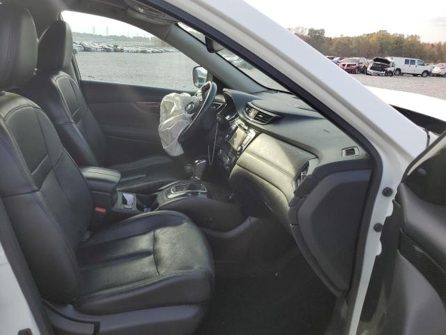 Photo 5 from auction – 2017 NISSAN ROGUE S with VIN 5N1AT2MT6HC828930